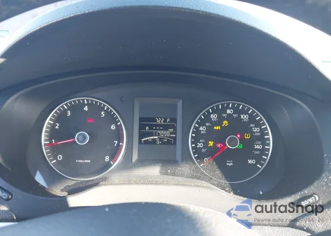 2014 Volkswagen Jetta 1.8T Se z USA, uszkodzony, nr VIN 3VWD07AJ2EM437145